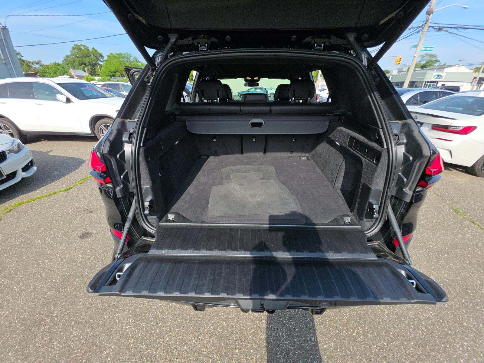 2025 BMW X5 sDrive40i RWD