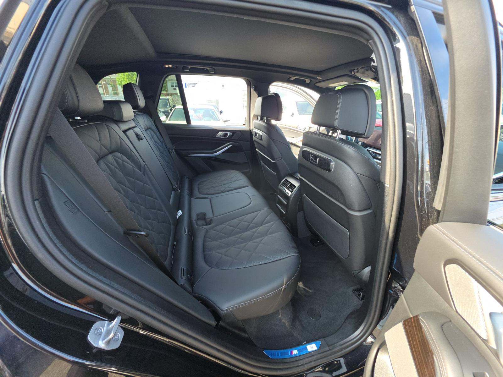 2025 BMW X5 sDrive40i RWD