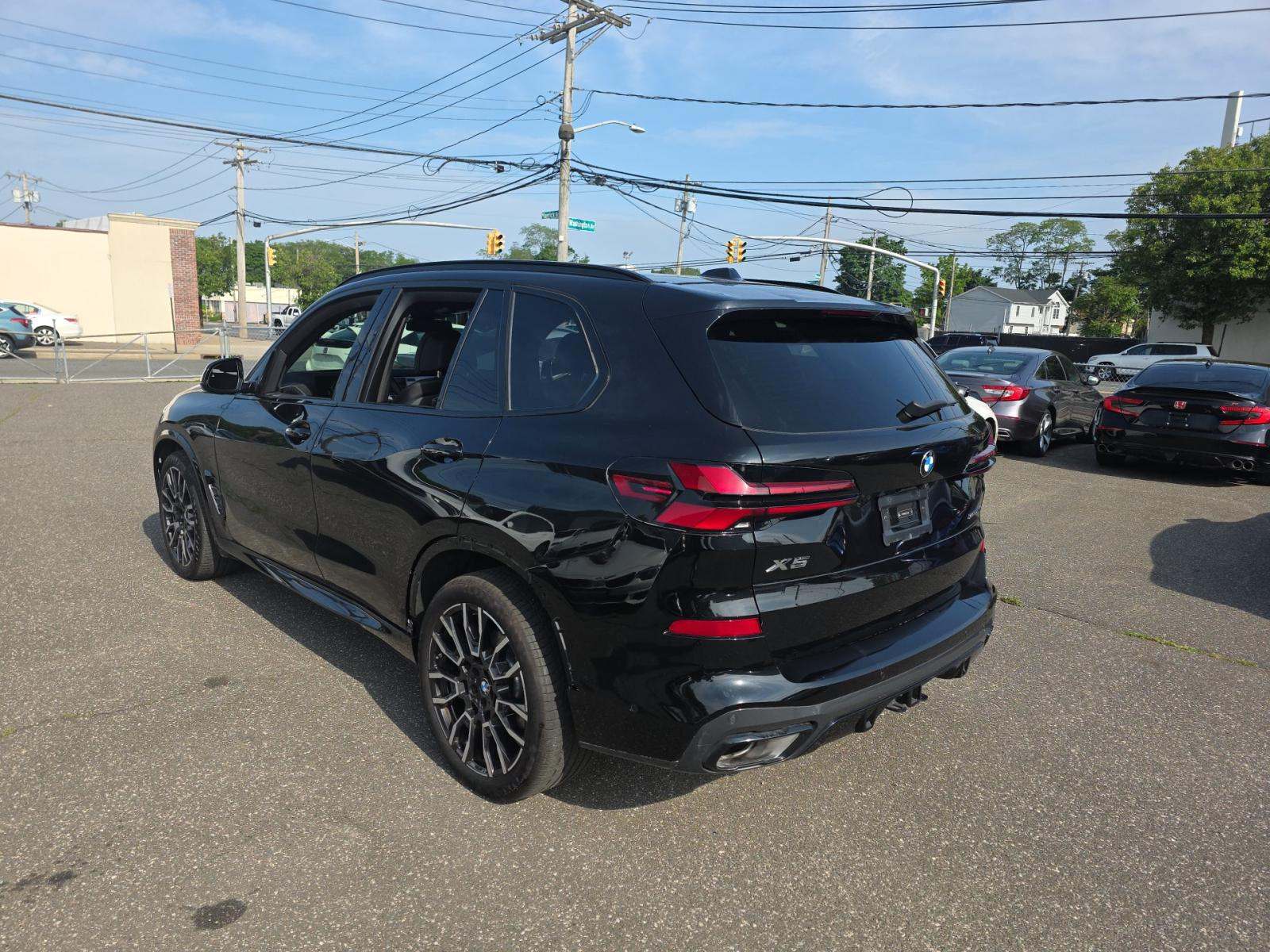 2025 BMW X5 sDrive40i RWD