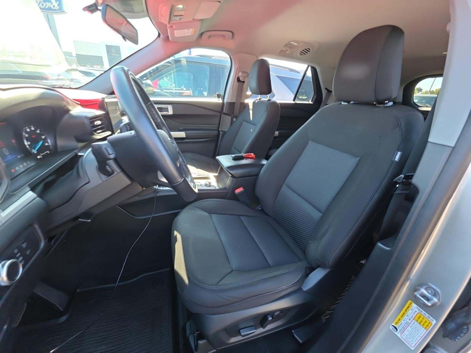 2022 Ford Explorer XLT AWD