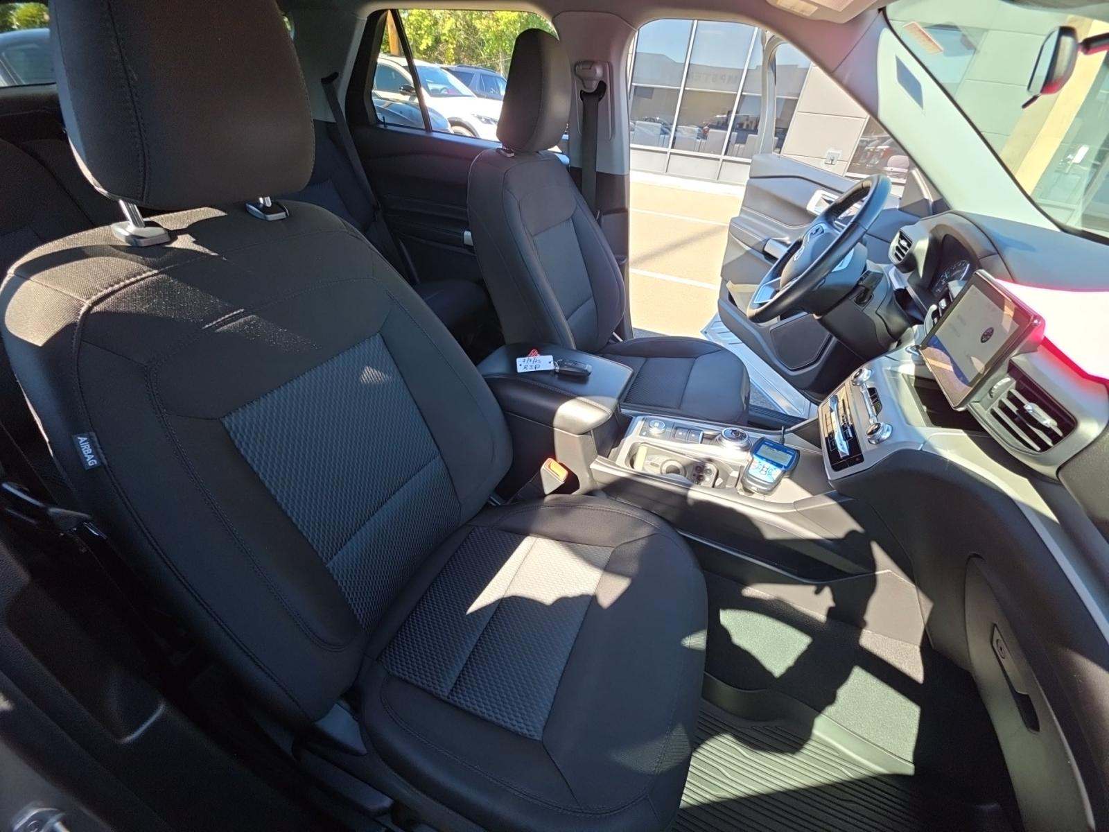 2022 Ford Explorer XLT AWD