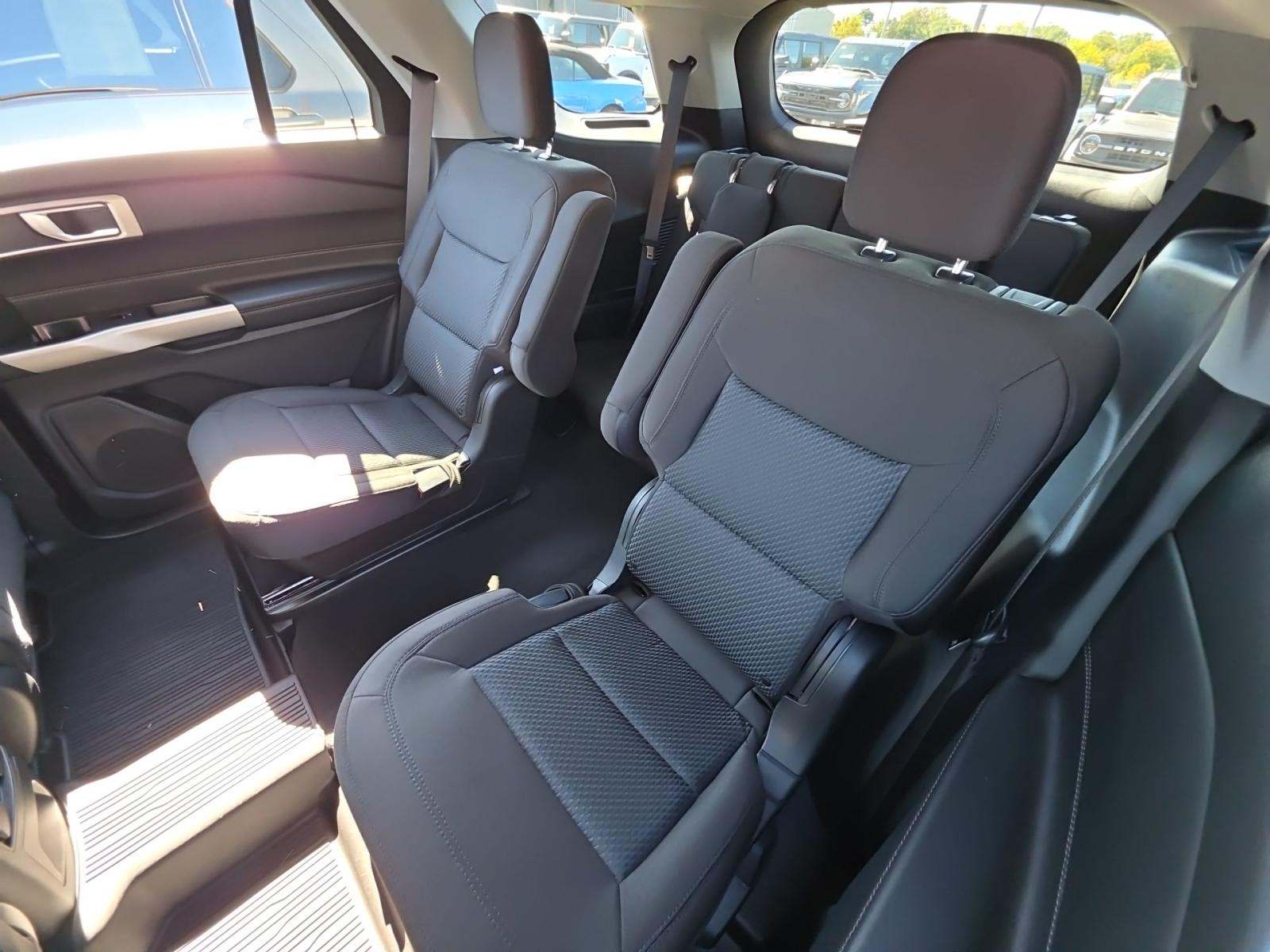 2022 Ford Explorer XLT AWD