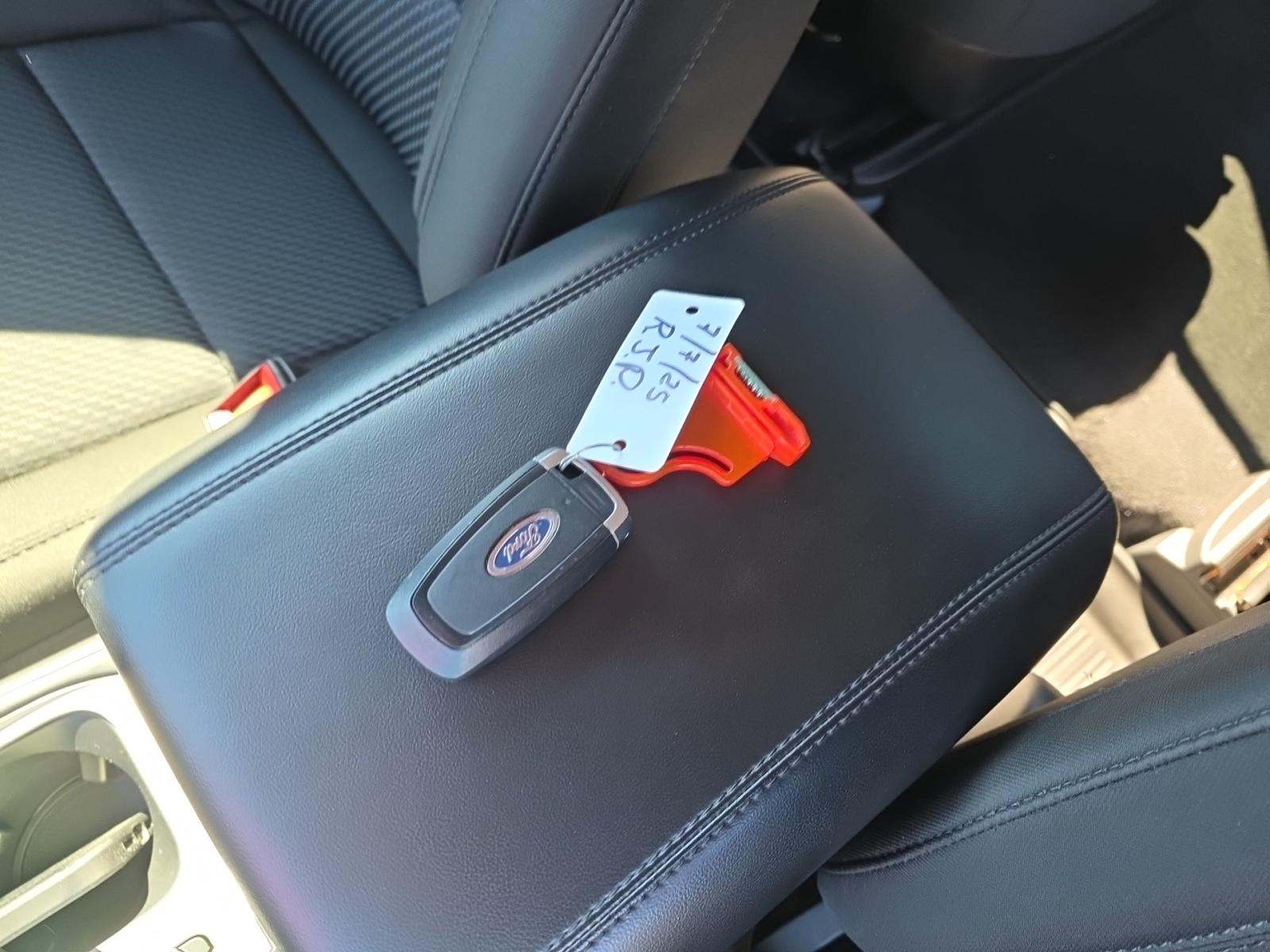 2022 Ford Explorer XLT AWD