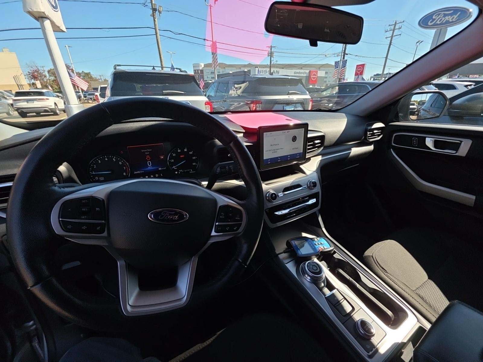 2022 Ford Explorer XLT AWD