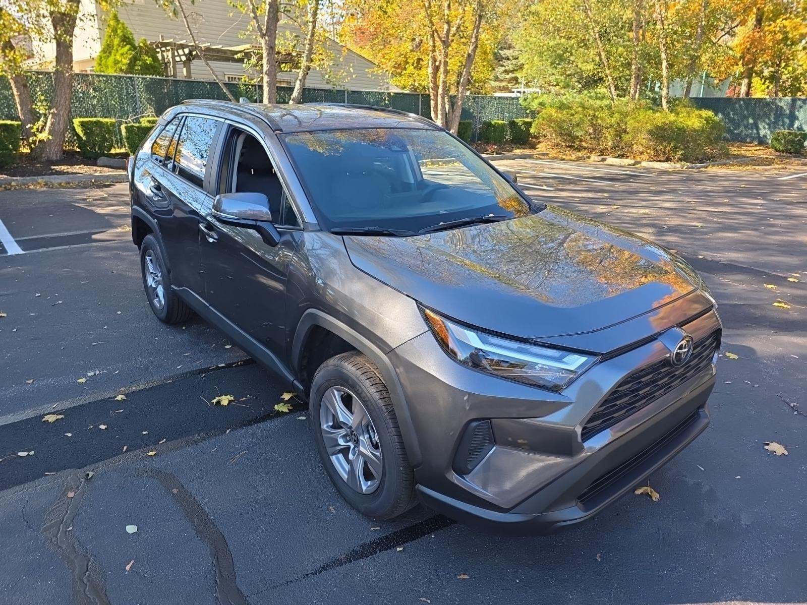 2025 Toyota RAV4 XLE AWD