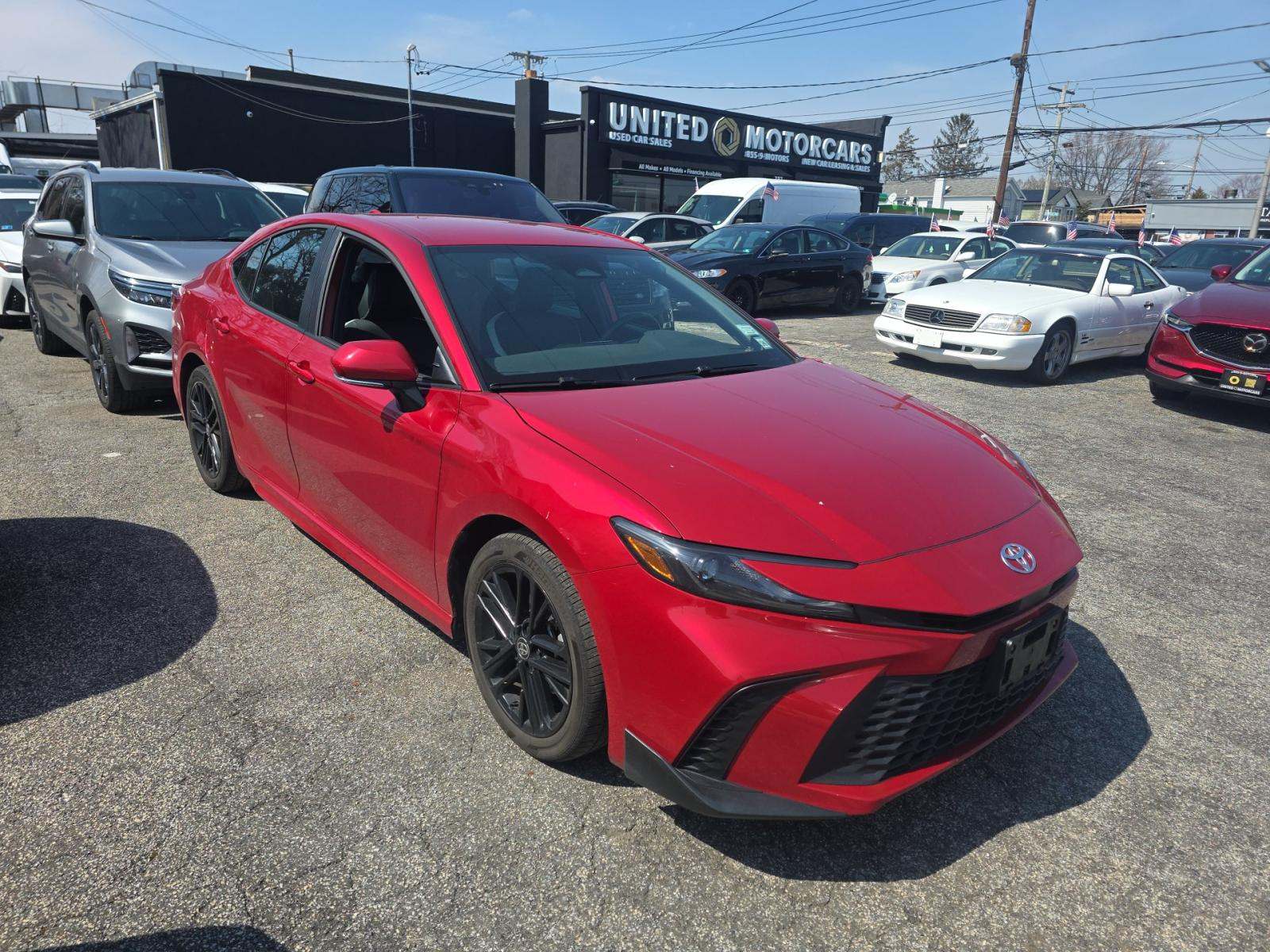 2025 Toyota Camry SE AWD