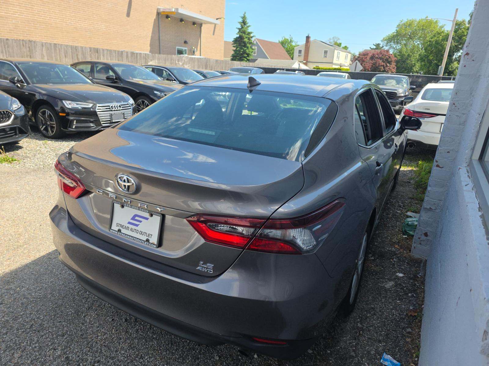 TOYOTA CAMRY - 3