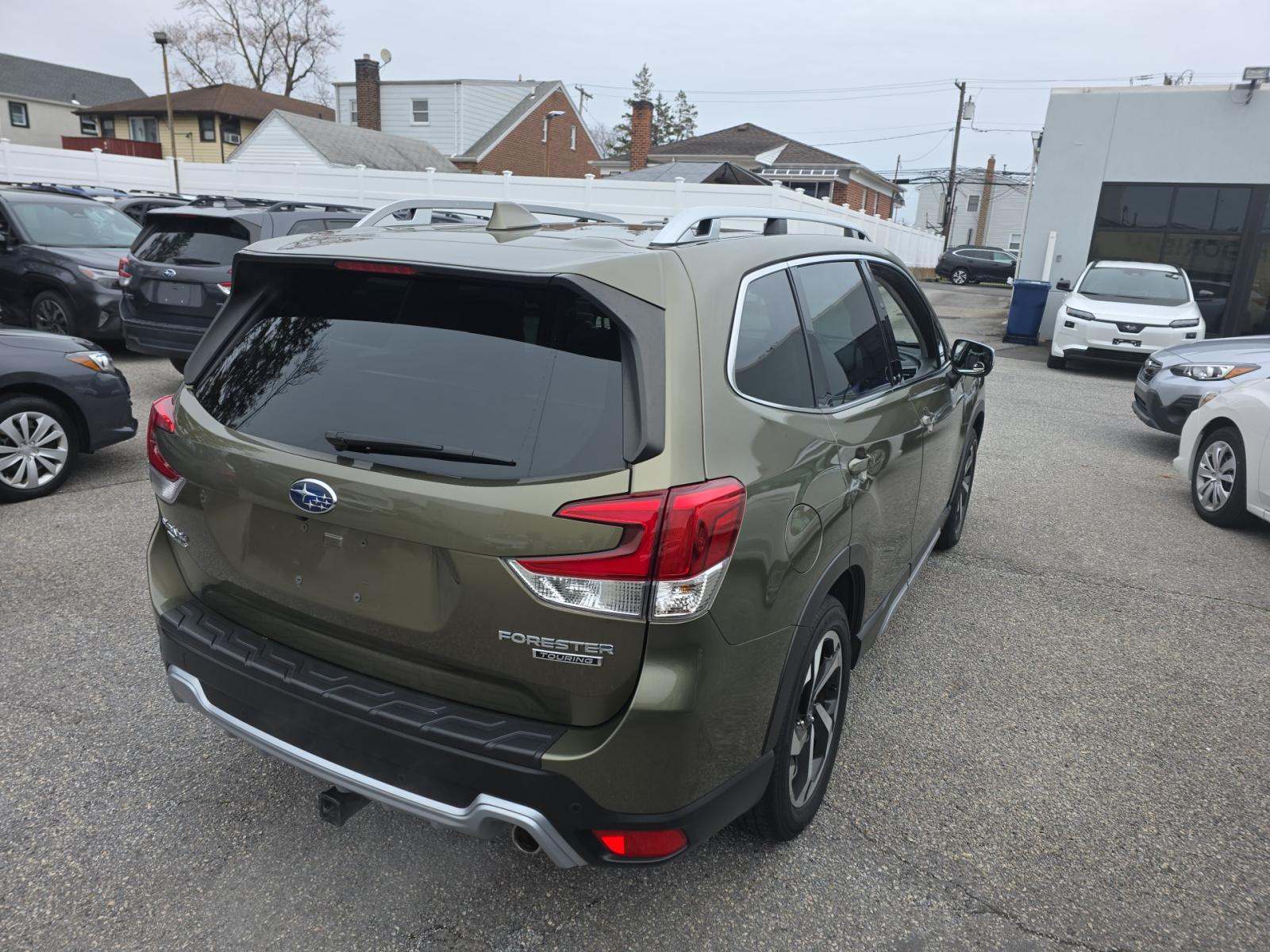 2022 Subaru Forester Touring AWD