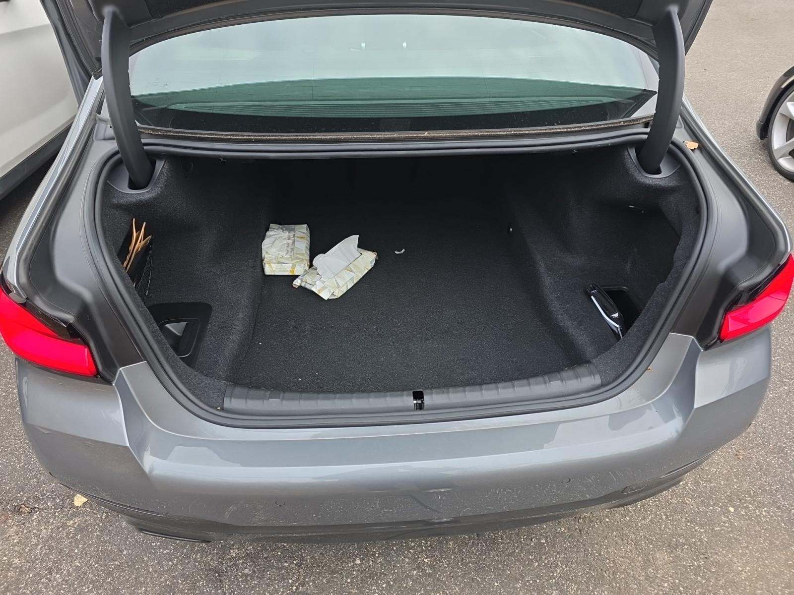 2023 BMW 5 Series 530i xDrive AWD