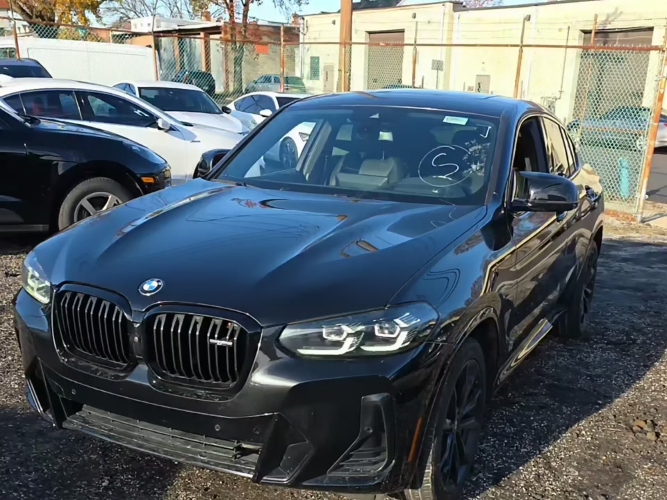 2022 BMW X4 M40i AWD