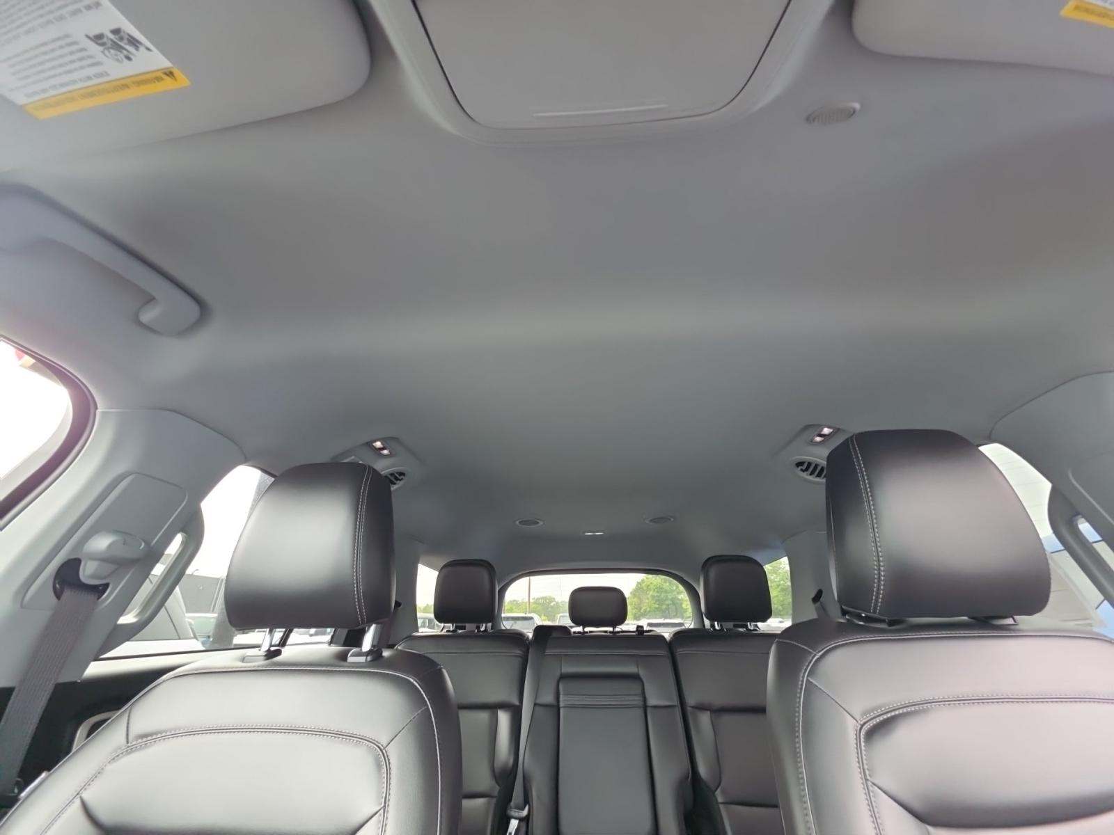 2022 Ford Explorer XLT AWD