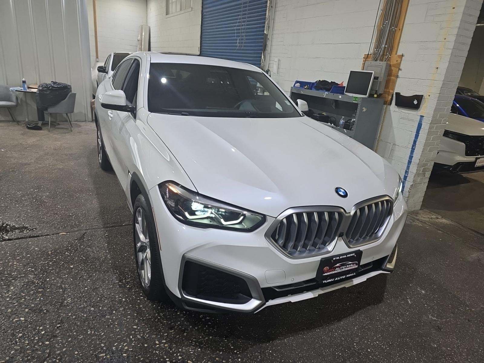 2023 BMW X6 xDrive40i AWD
