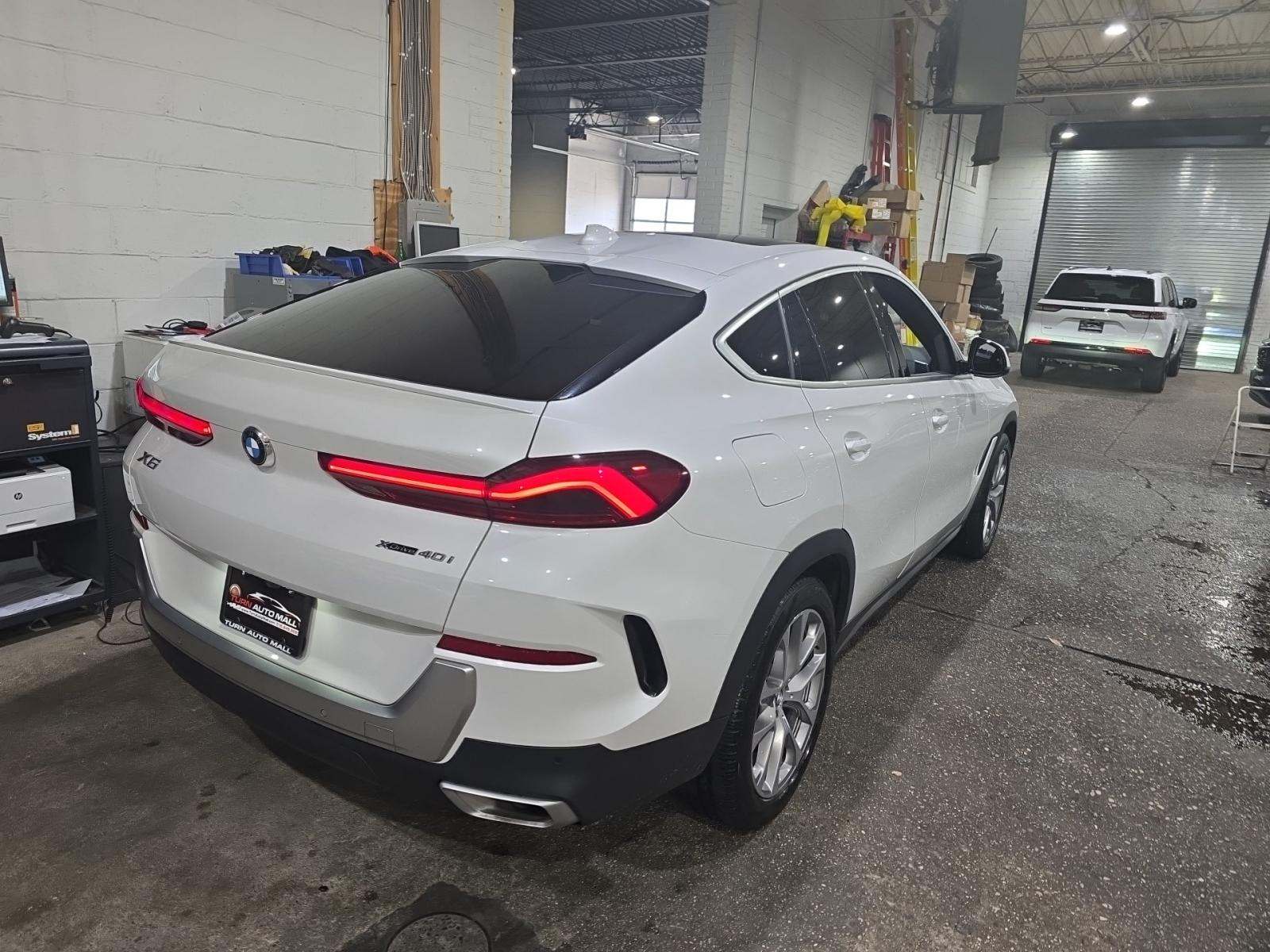 2023 BMW X6 xDrive40i AWD