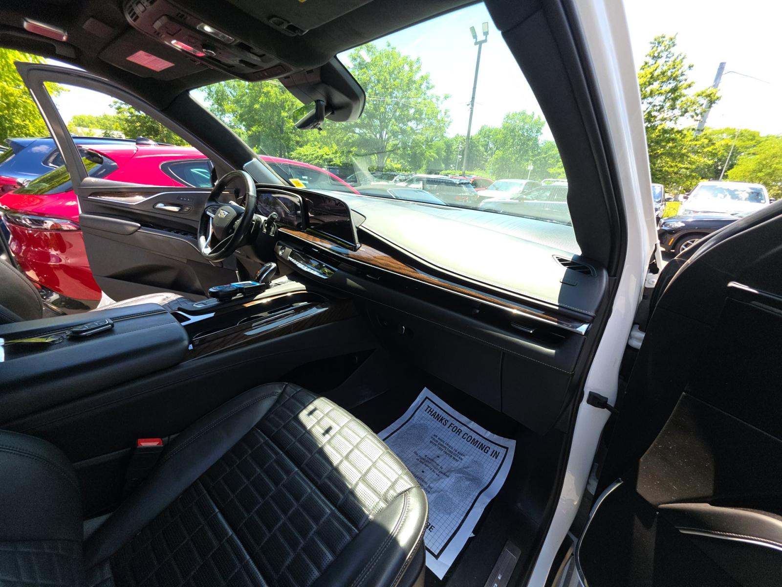 2023 Cadillac Escalade Sport Platinum AWD