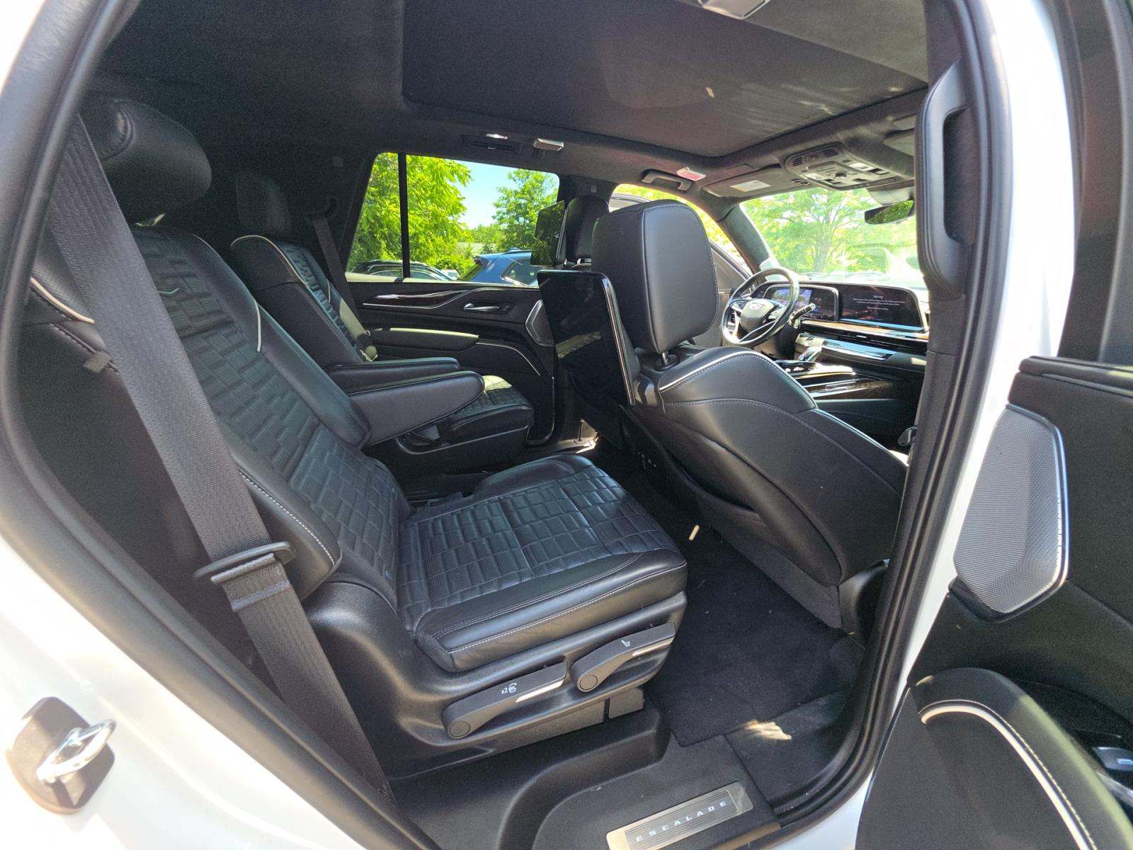 2023 Cadillac Escalade Sport Platinum AWD