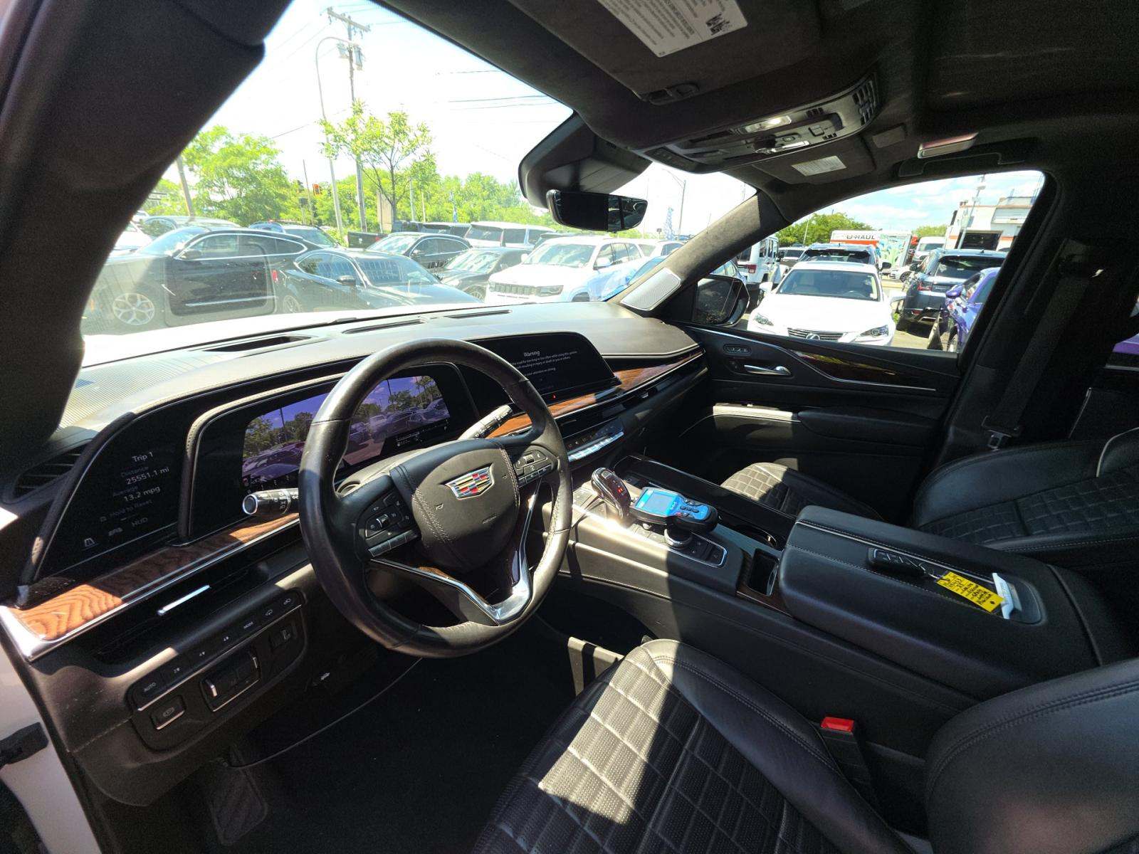 2023 Cadillac Escalade Sport Platinum AWD