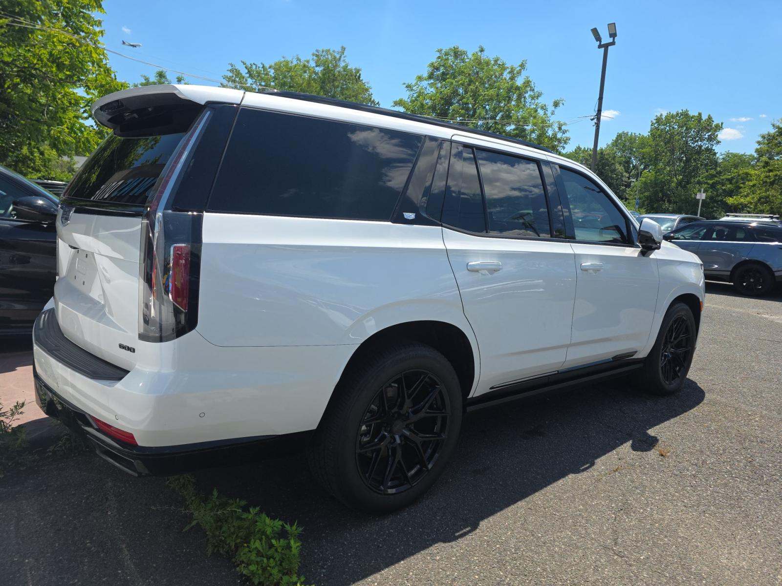 2023 Cadillac Escalade Sport Platinum AWD
