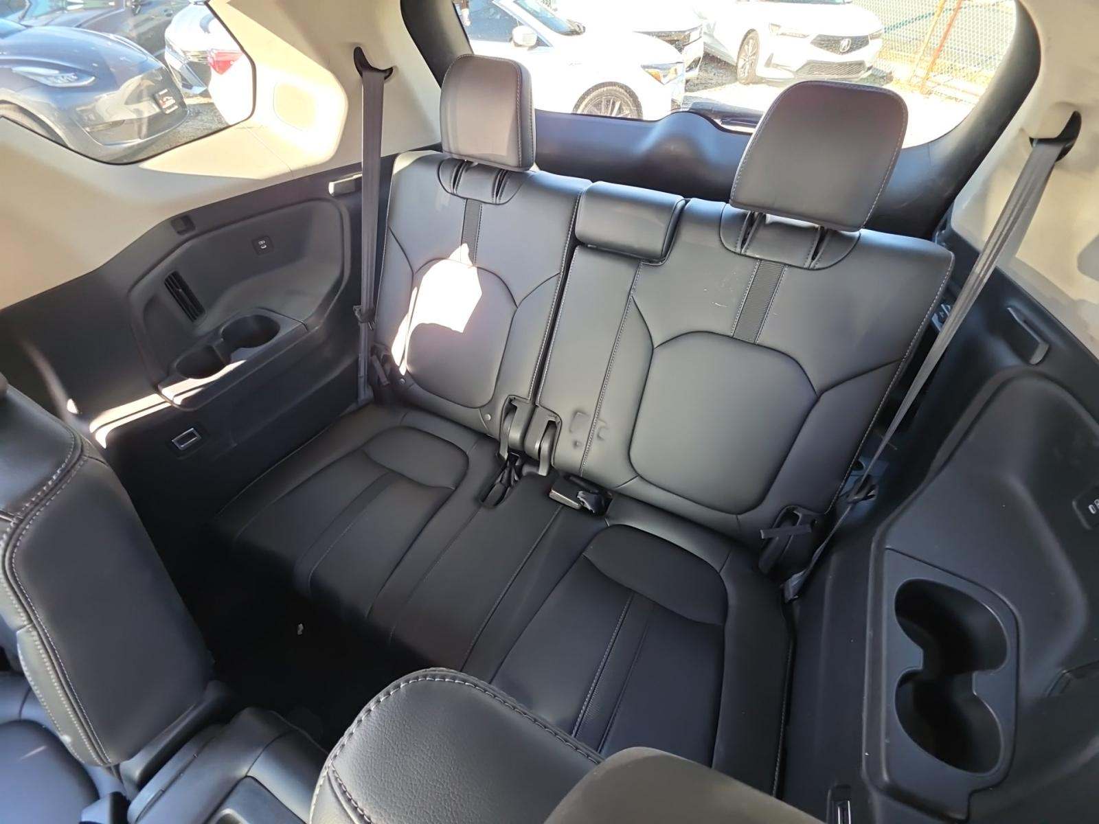 2024 Honda Pilot Touring AWD