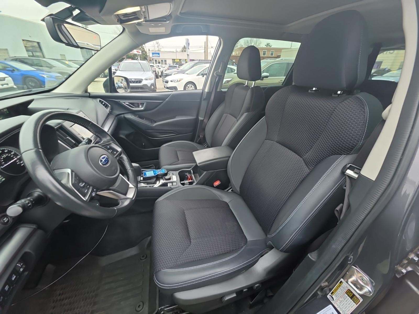 2022 Subaru Forester Premium AWD