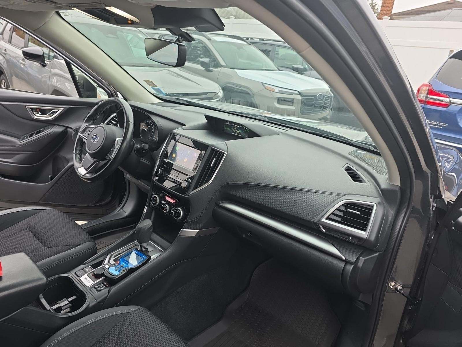 2022 Subaru Forester Premium AWD