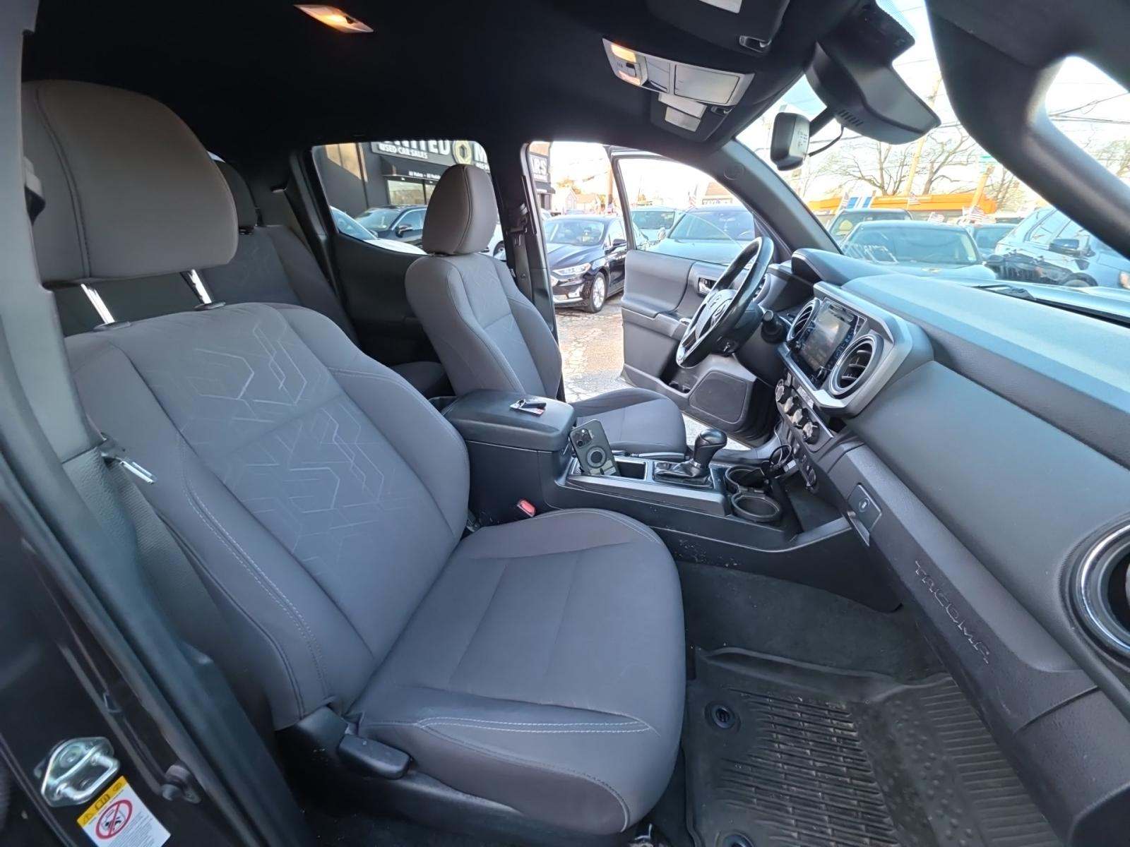 2018 Toyota Tacoma TRD Sport AWD