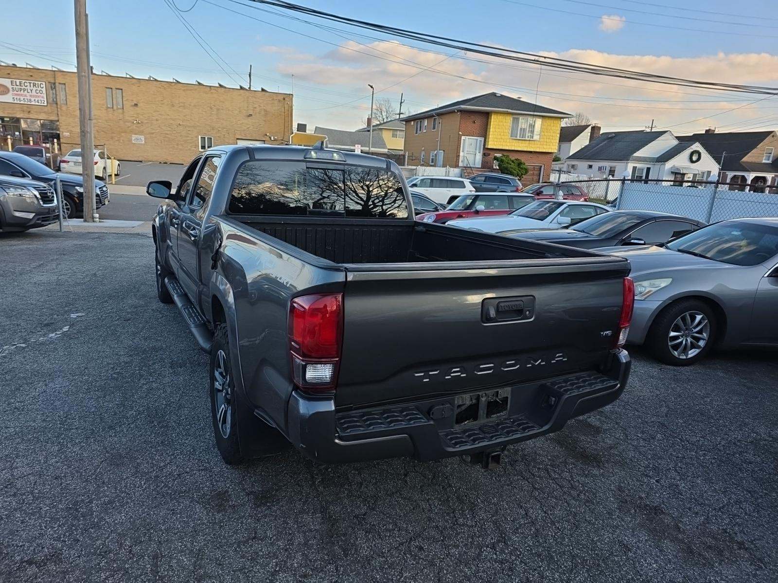 2018 Toyota Tacoma TRD Sport AWD