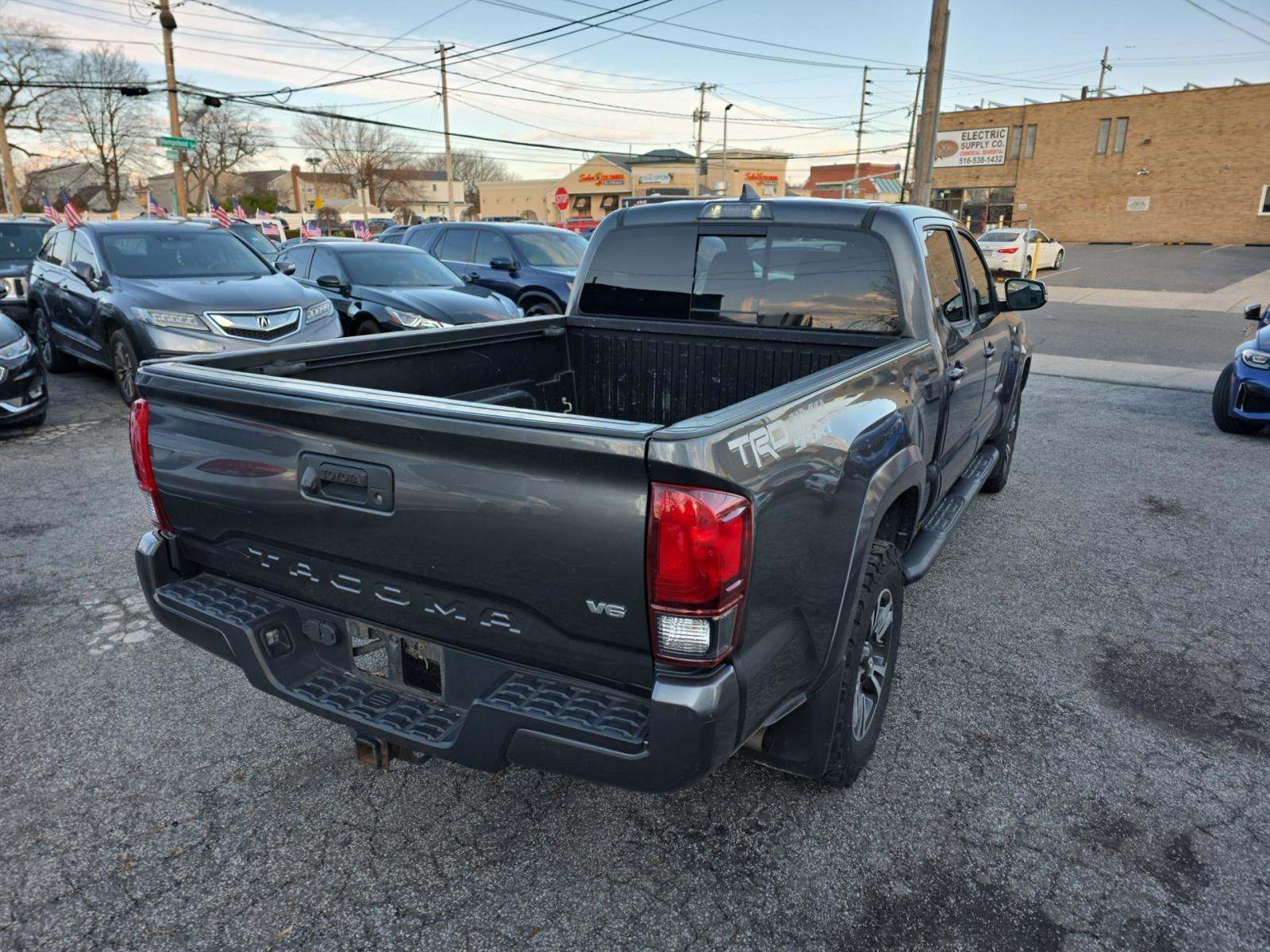 2018 Toyota Tacoma TRD Sport AWD