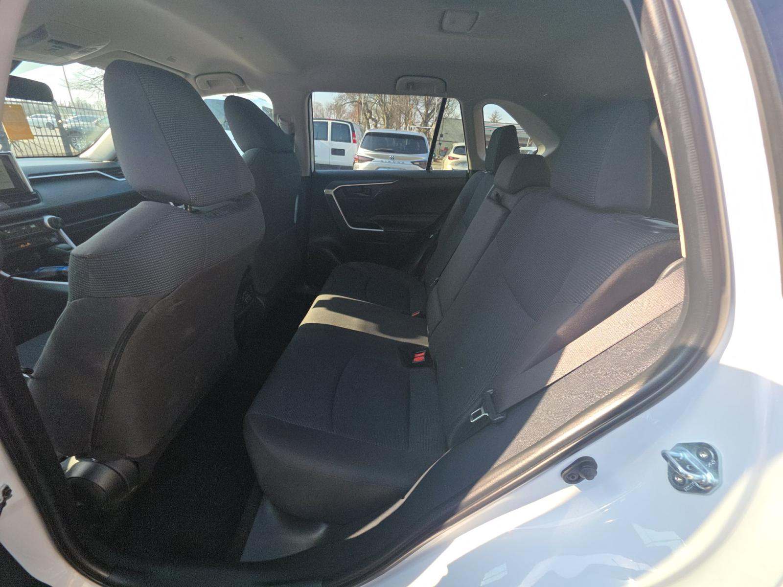 2025 Toyota RAV4 LE AWD