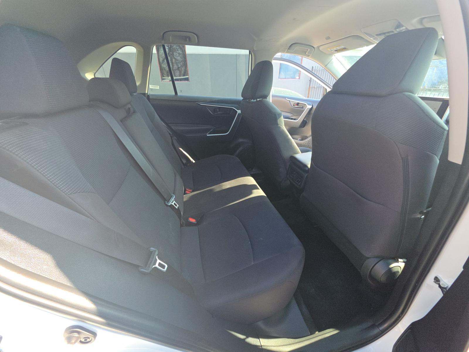 2025 Toyota RAV4 LE AWD