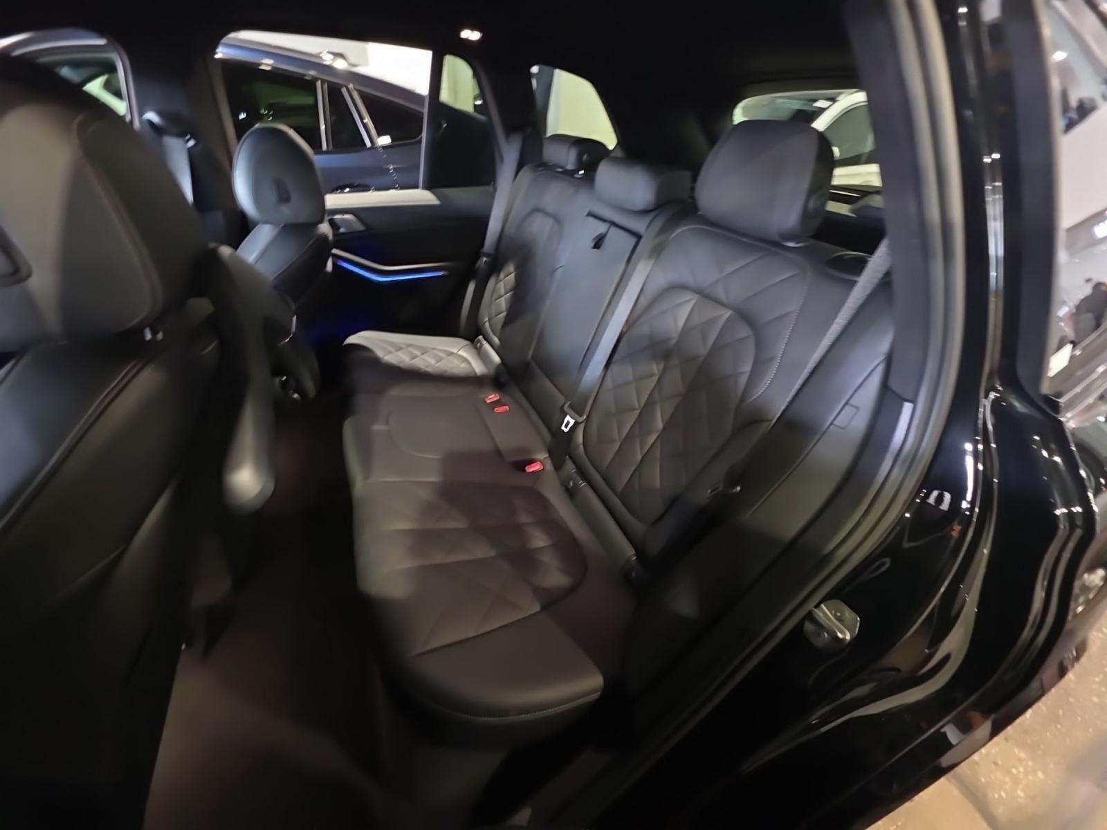 2023 BMW X5 xDrive40i AWD