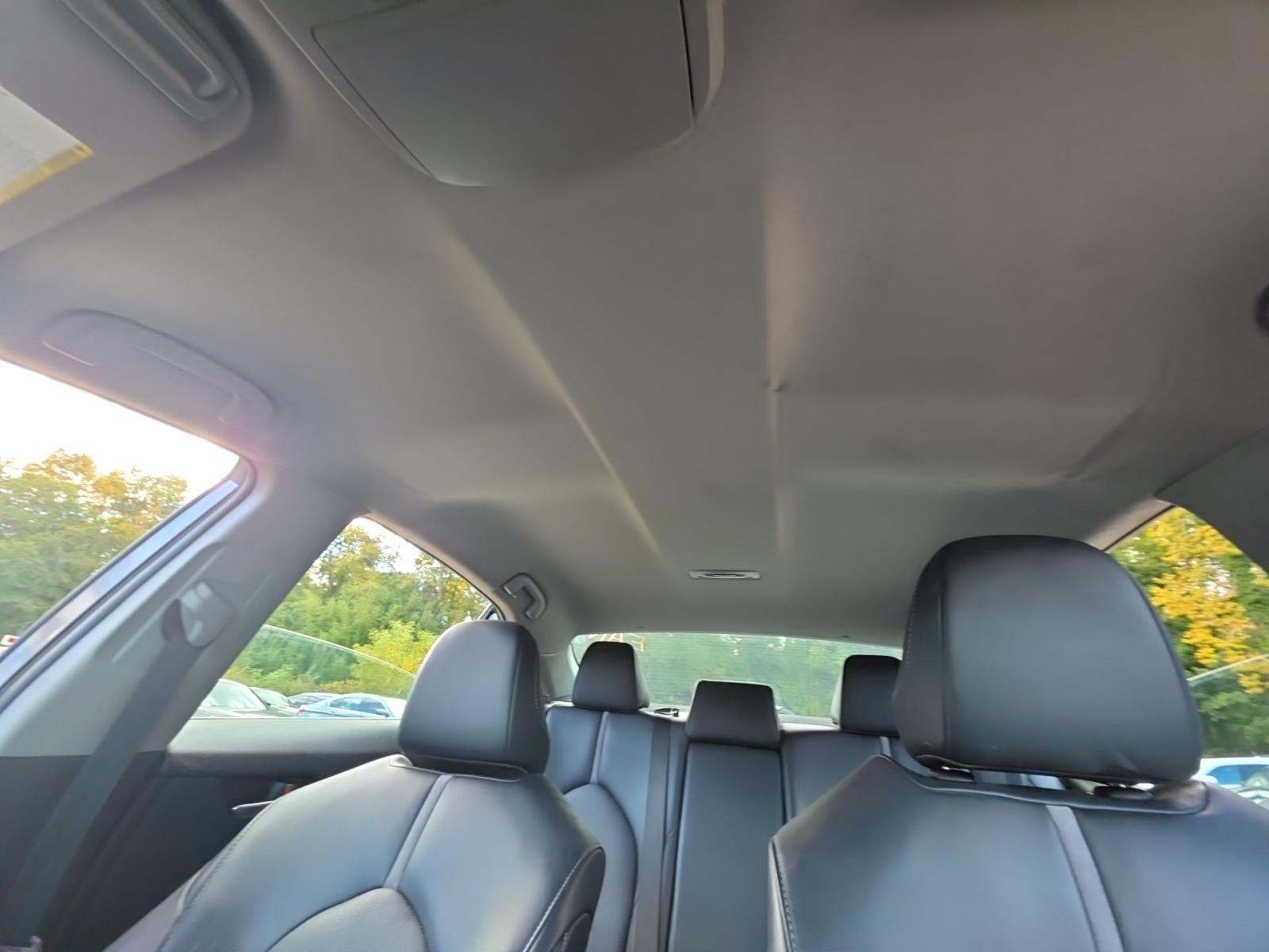 2023 Toyota Camry XSE FWD