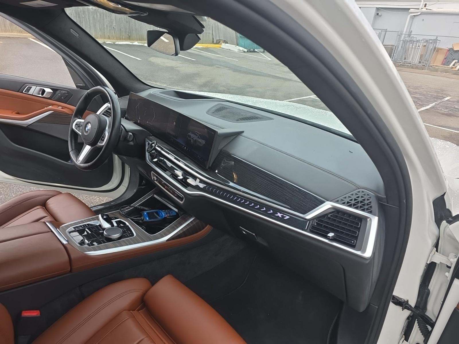 2024 BMW X7 xDrive40i AWD