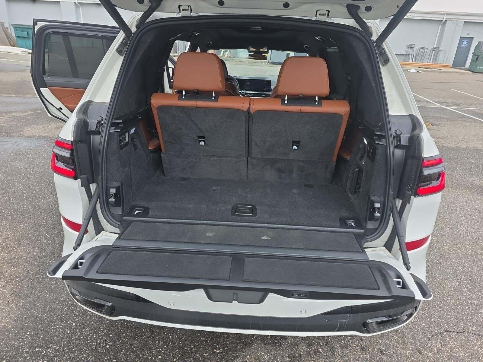 2024 BMW X7 xDrive40i AWD