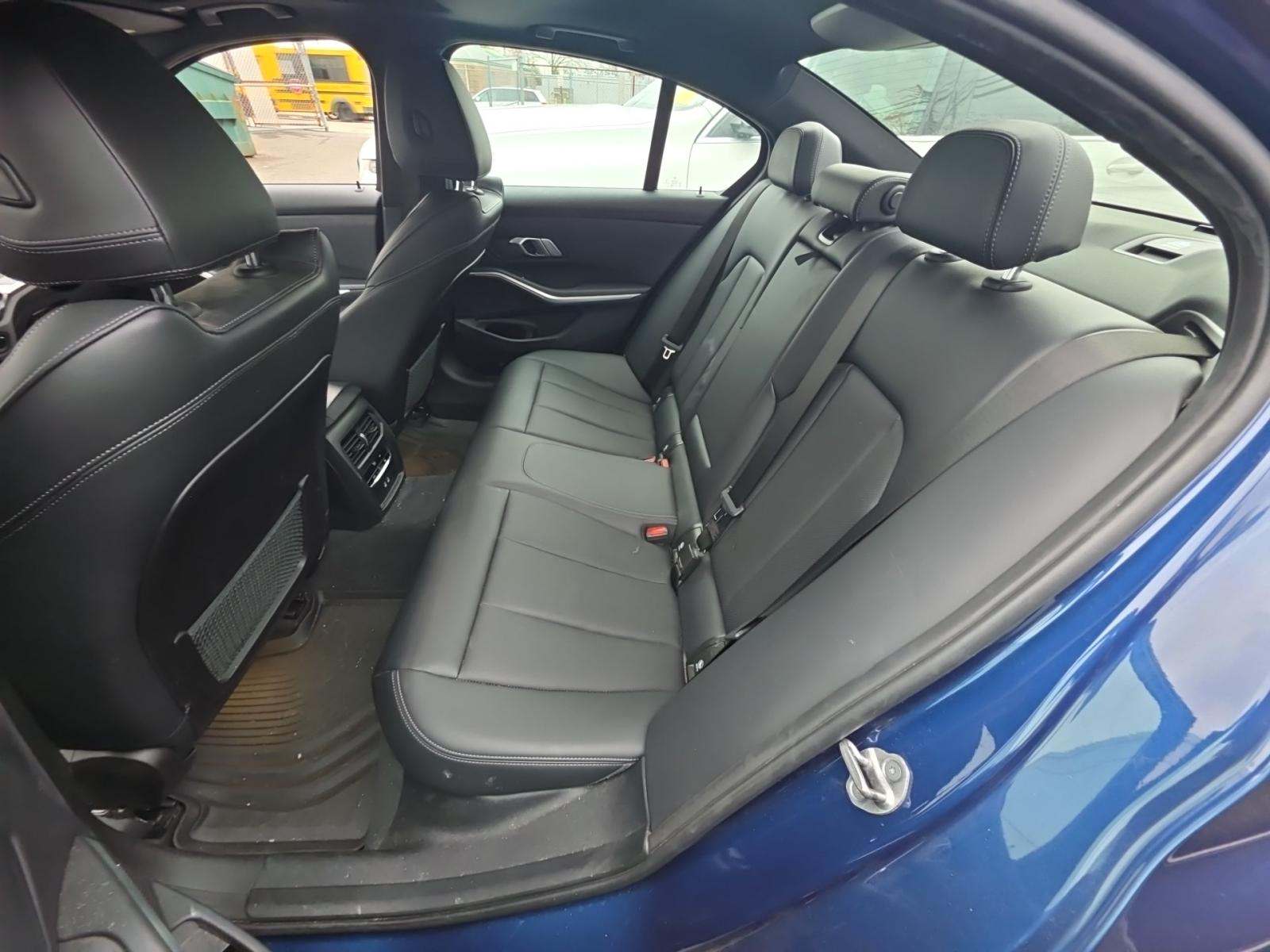 2023 BMW 3 Series 330i xDrive AWD