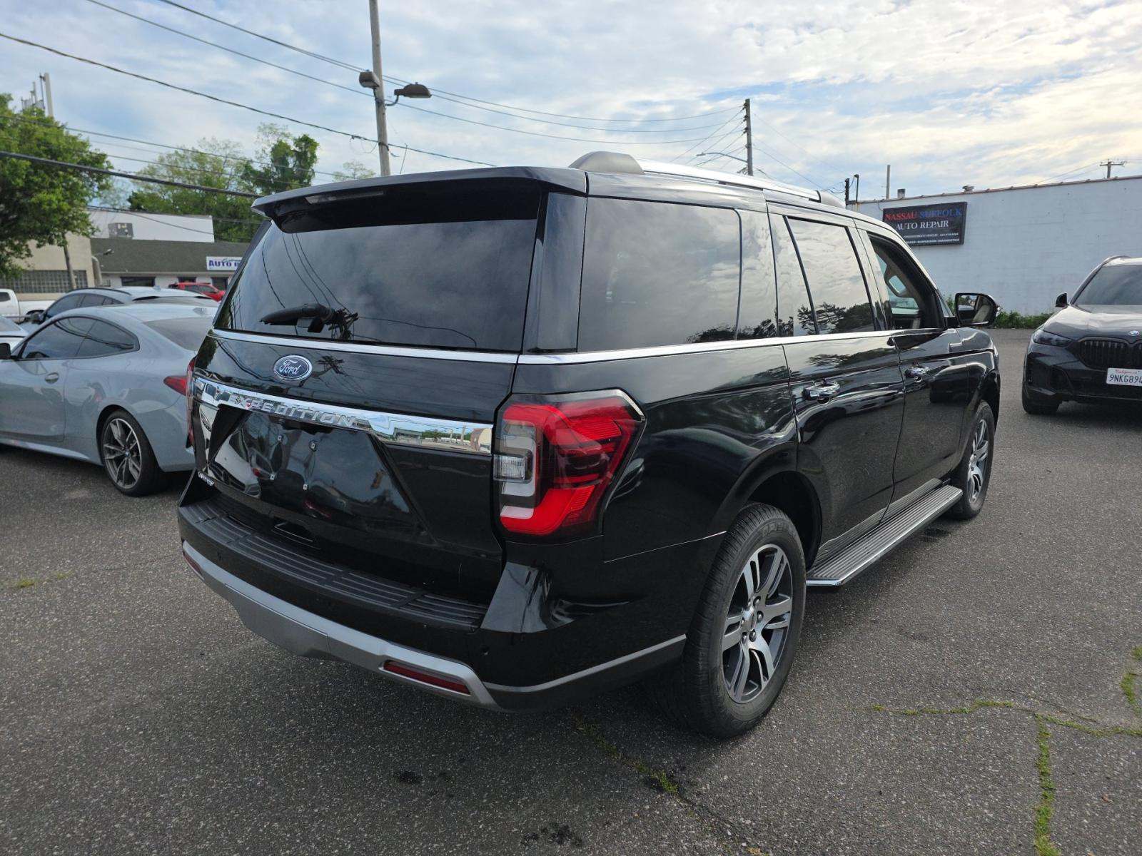 FORD EXPEDITION - 3