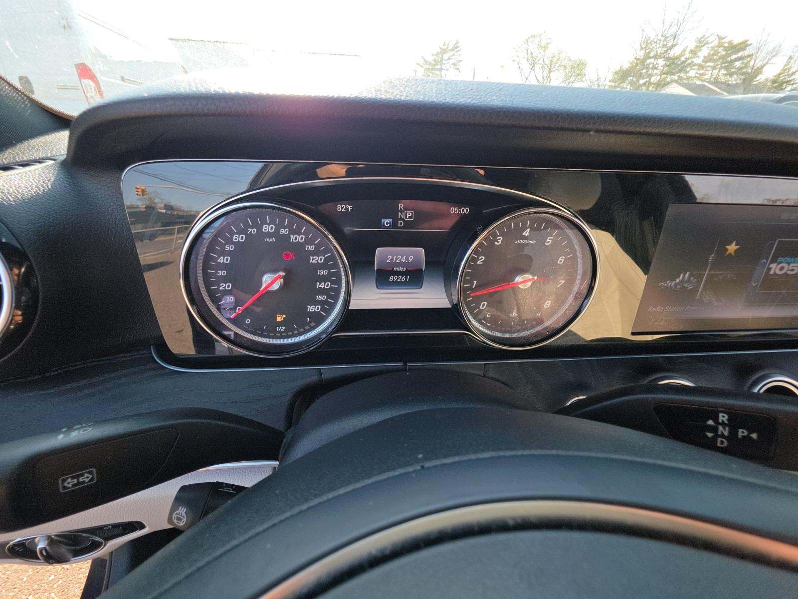 MERCEDES-BENZ E-CLASS - 9