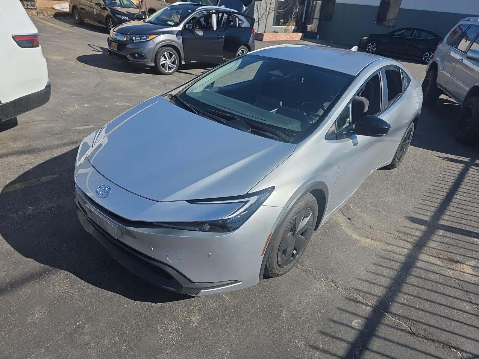 2023 Toyota Prius LE FWD