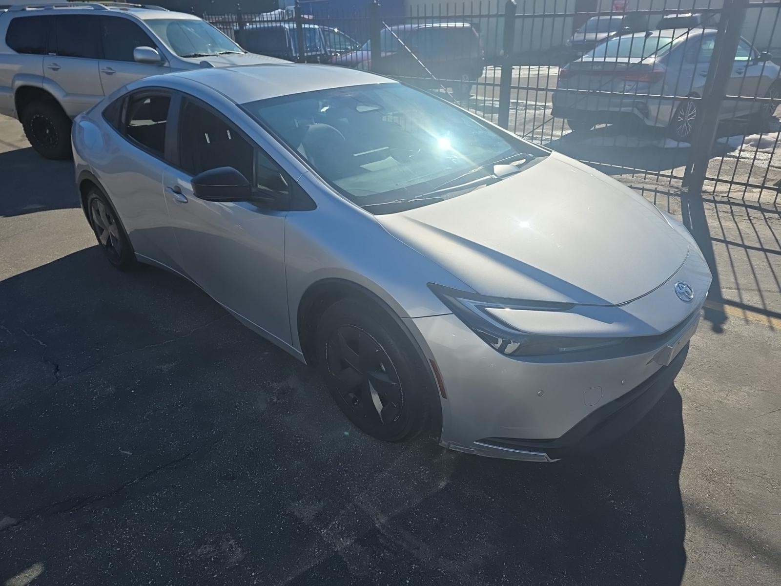 2023 Toyota Prius LE FWD