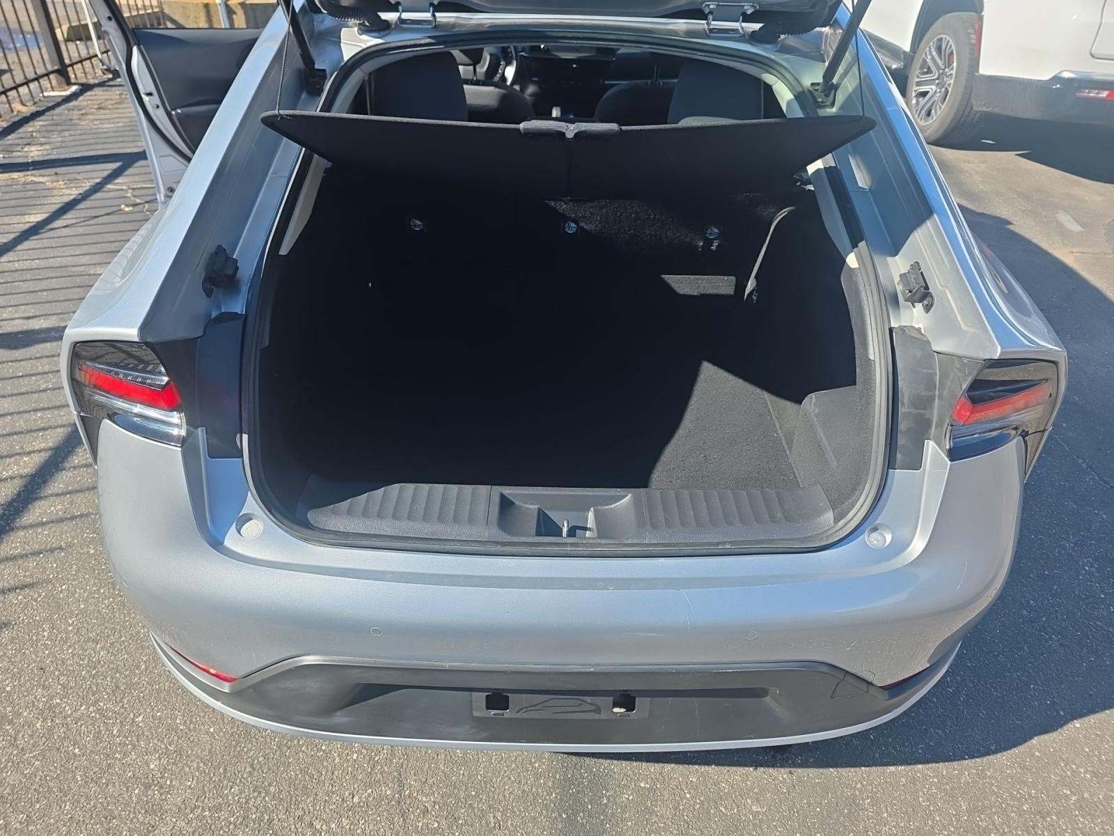 2023 Toyota Prius LE FWD