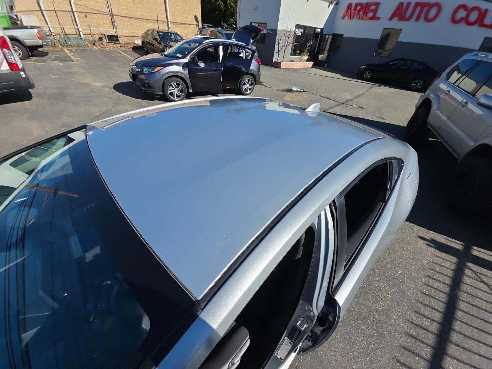 2023 Toyota Prius LE FWD