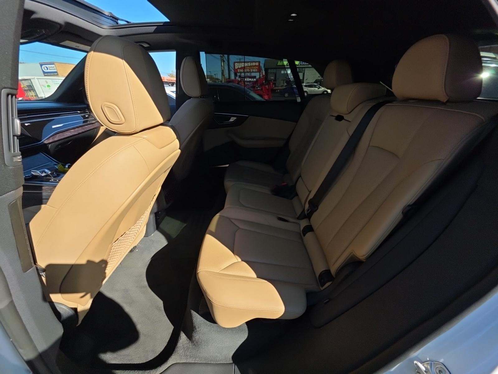 2022 Audi Q8 Prestige AWD