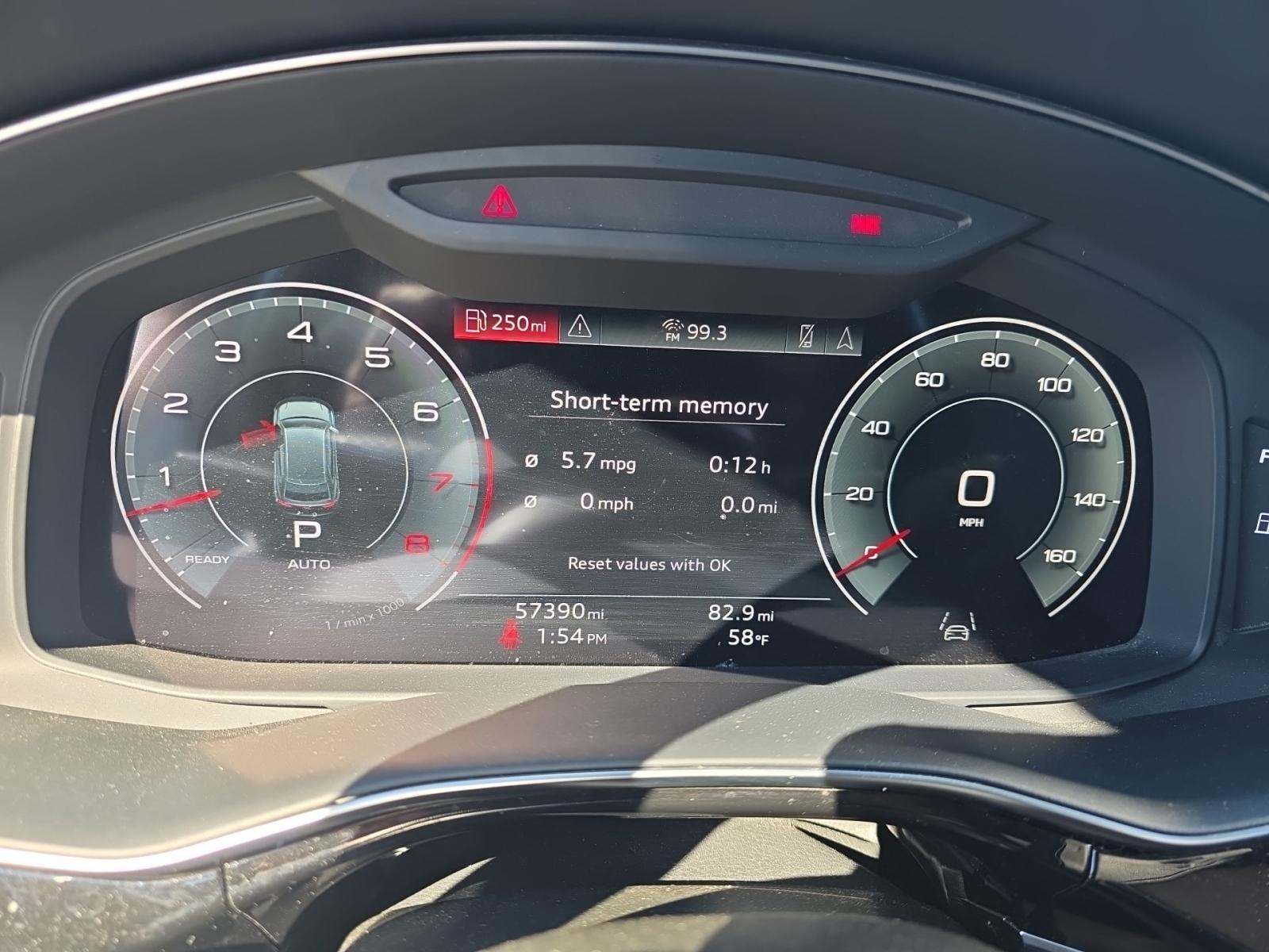 2022 Audi Q8 Prestige AWD