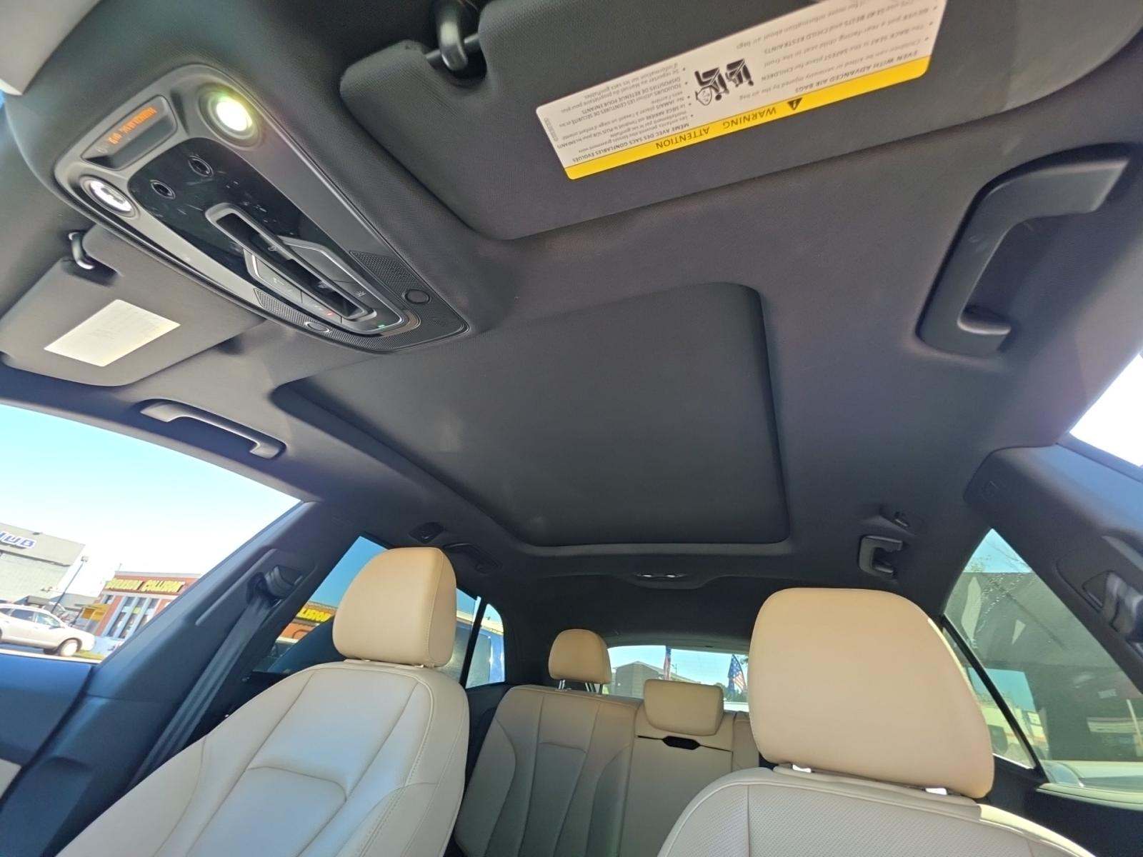 2022 Audi Q8 Prestige AWD