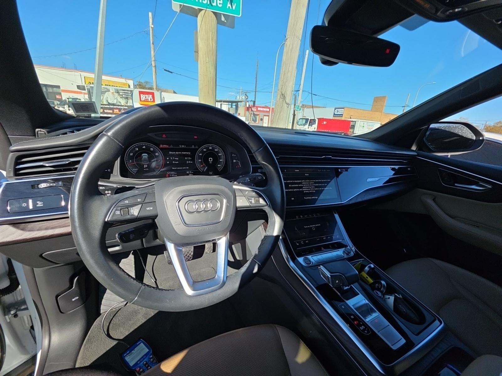 2022 Audi Q8 Prestige AWD