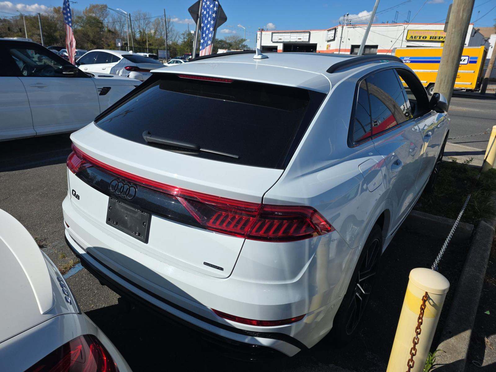2022 Audi Q8 Prestige AWD