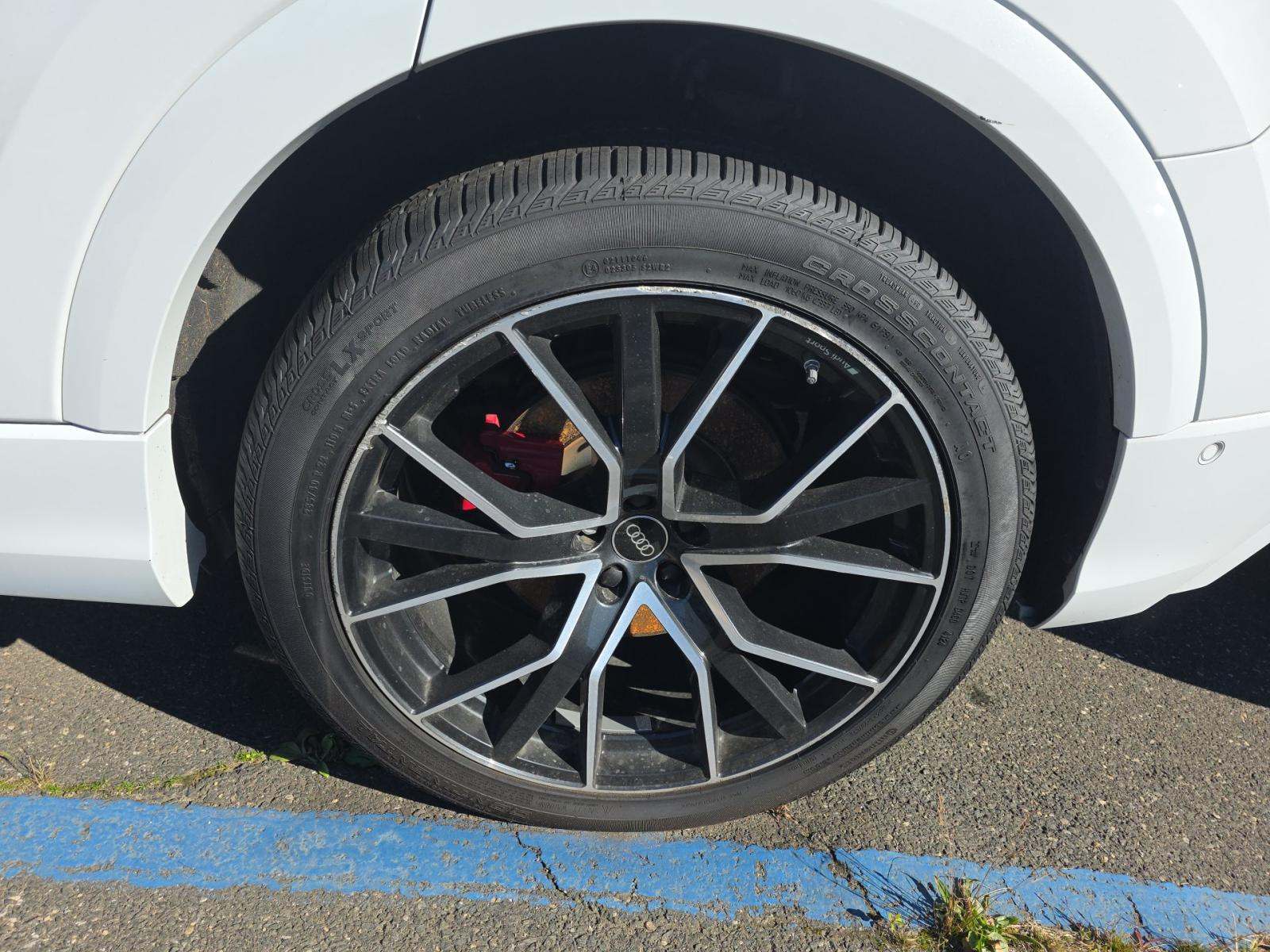 2022 Audi Q8 Prestige AWD