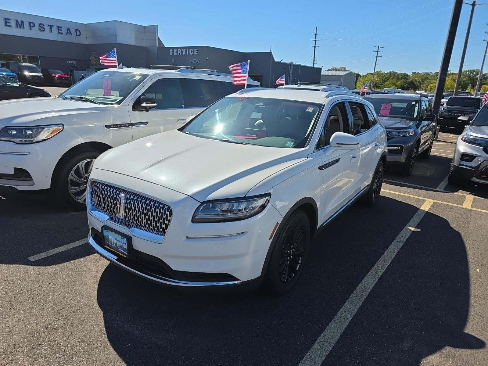 2022 Lincoln Nautilus Standard AWD