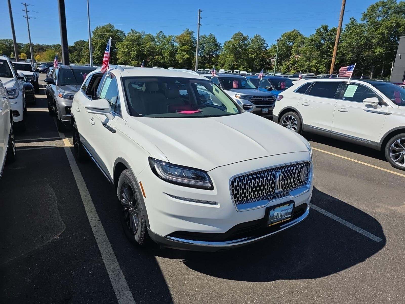 2022 Lincoln Nautilus Standard AWD