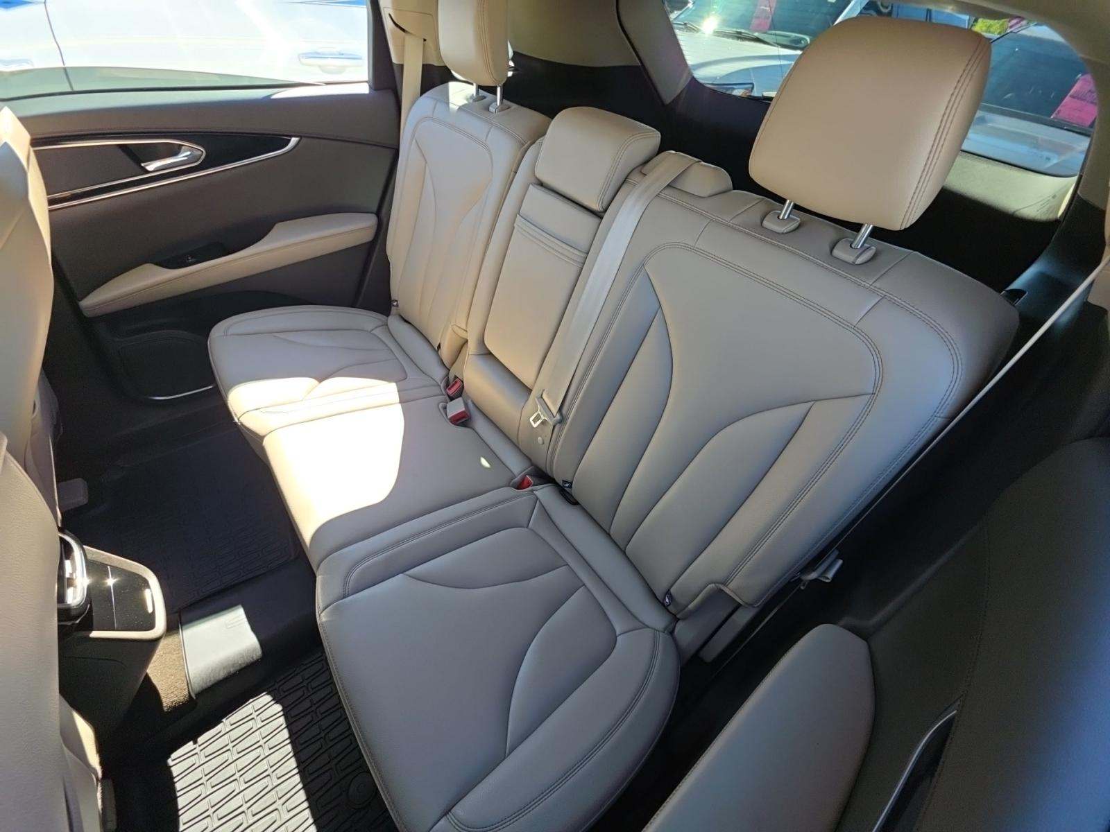 2022 Lincoln Nautilus Standard AWD