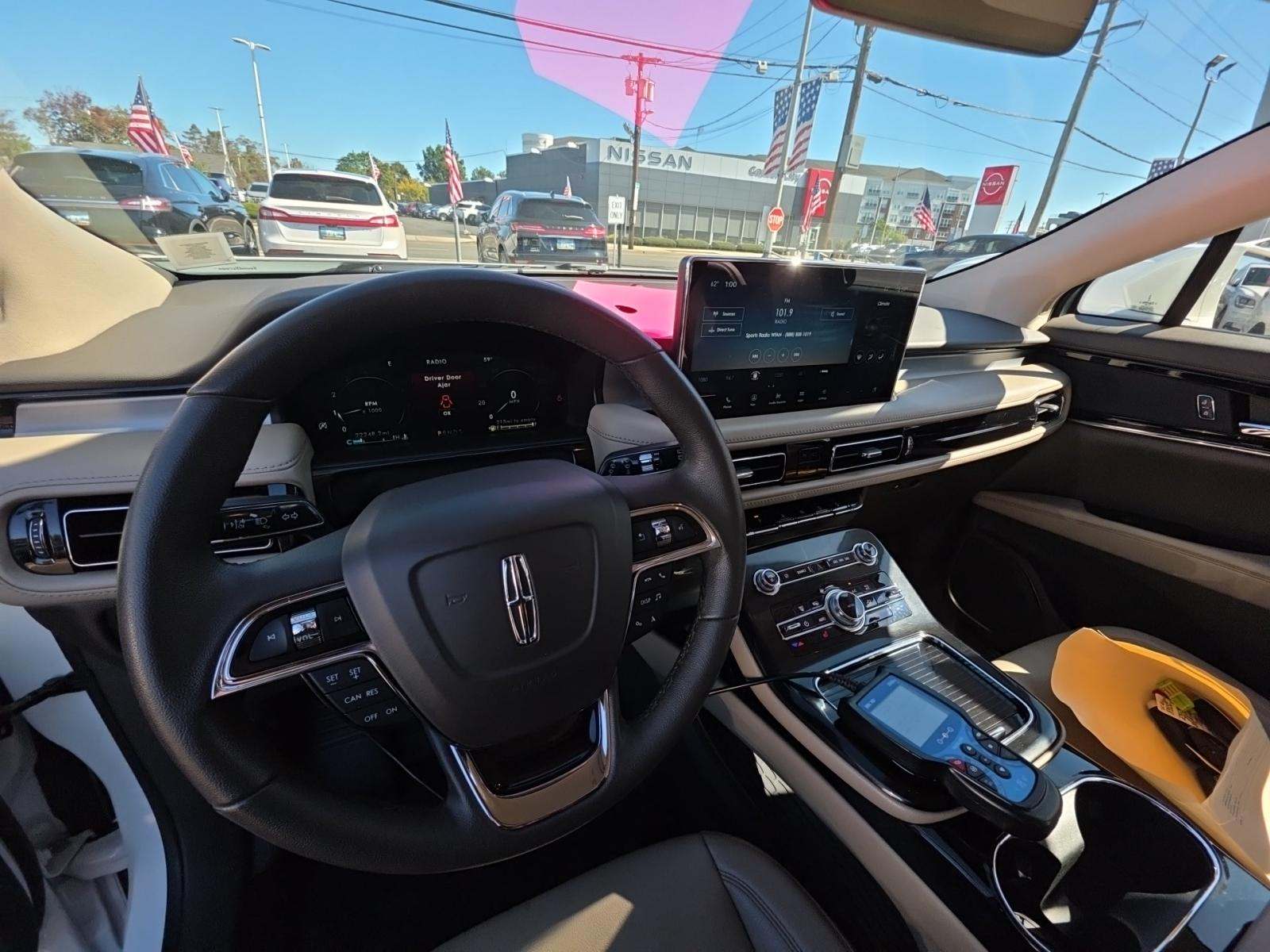 2022 Lincoln Nautilus Standard AWD